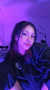 Megan_Kuromi Public Pic 5