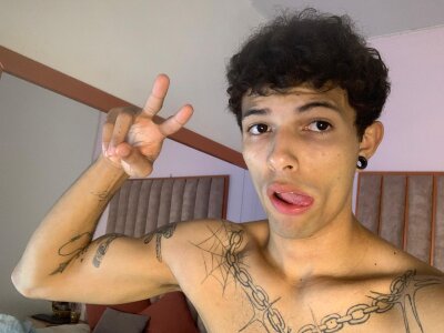 Enzo_Hunter new about me Pic 4