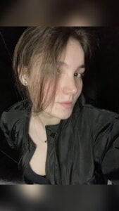 KarenClarks 💎🩵 Pic