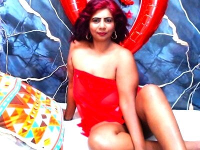 indianerotica69のRED LASSYの枚の写真