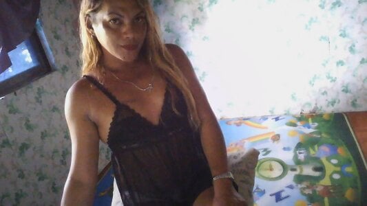 Samanthadark18 Public Foto