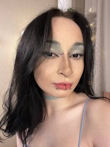 Juicy_Vikki 👀 Pic 4