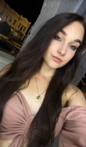 YahairaDuracher Public Pic 4