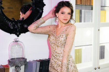 MelanieSutton Public зображення