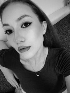 Mila_Nowak Public Pic 4