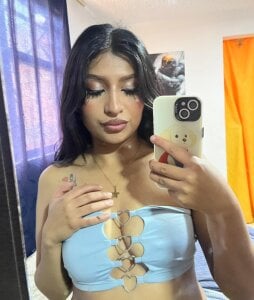 Zaray_Rose Public зображення 3