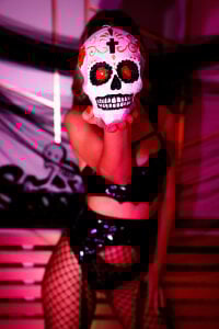 KylieBlaze Let's get spooky Pic 8