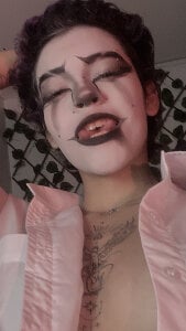 Anny_Kiitty Goth girl 🖤 صورة واحدة|Anny_Kiitty Goth girl 🖤 صورتان|Anny_Kiitty Goth girl 🖤  5 صور|Anny_Kiitty Goth girl 🖤  5 صورة