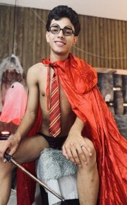 owen__johnsonのlet me be the magician of your wishes💫の 7枚の写真