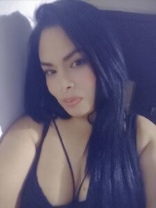 THICC_MILF_CURVY Public Pic