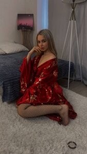 BlondieSLife Public Pic 2