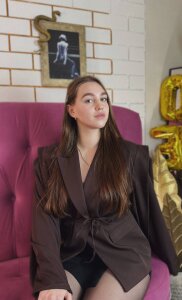 OlgaBanks Public Pic 3