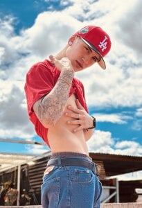 RiderVance One afternoon accompained by a great red voy ❤️‍🔥👑 Pic 2