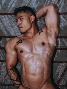 Rayrayy97 Public Pic 2