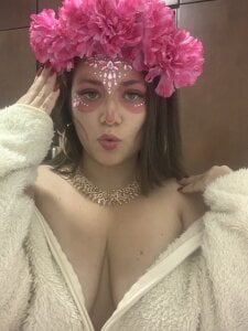 Lililuxx Yo 💖 صورة واحدة|Lililuxx Yo 💖 صورتان|Lililuxx Yo 💖  6 صور|Lililuxx Yo 💖  6 صورة