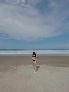Mysteriouscum Public Pic 9