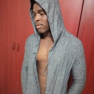 Amun_obsidian Calm on the outside... temptation on the inside. Pic