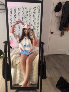 jocelyynnx mirror selfies :) Pic 7