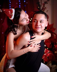 AnnieAndLeandro 🎄Merry Christmas🎄 Pic 2