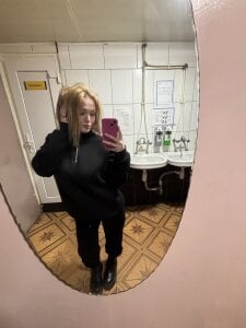 MichaelaStruckhoff Between the Lines Pic