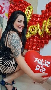galatea_rous In Valentine's Day, the real gift is me. Pic