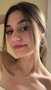 ArianaAllens 🌸💌 Pic 3