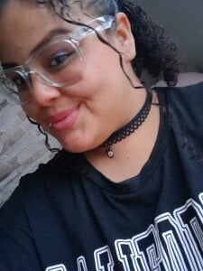 MelannieSimonsの5の 2枚の写真