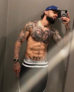 RomanFury Public Pic