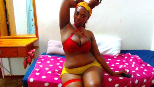 YammyChocTits Public Εικόνα 4