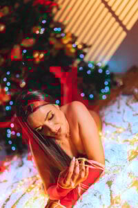 BridgetRodriguez Second album Christmas 🎄🧑🏽‍🎄 사진 3