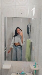 nicole_sam_t