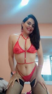 CharlotteCottin 🤍🌹 Pic 4