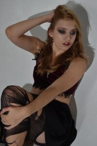 Iris_Rain Makeup runs not only from tears Pic 4