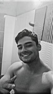 Dearlyescream27 Public зображення 4