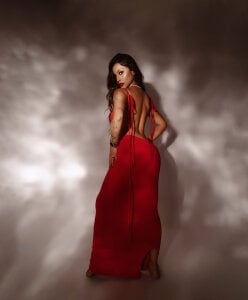 vegaa_luck Red for love Pic 7