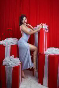 MarianaBranzz Happy New Year صورة واحدة|MarianaBranzz Happy New Year صورتان|MarianaBranzz Happy New Year  2 صور|MarianaBranzz Happy New Year  2 صورة