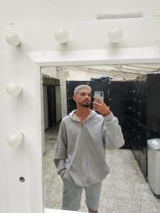 CarlosHotVibes: Public ( 3 фото)