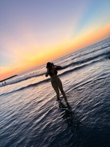 SweetJunne I wanna travel with u🫧 Pic 2