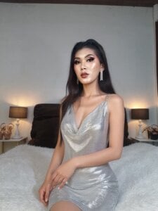 DevilCock_Antonia Public Pic 2