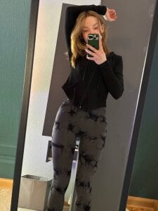 SunFlowerHoney Your sexy office siren Fotka 5