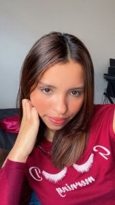 YOUR FAVORITE GIRL de Laura_serena  7 Imagens