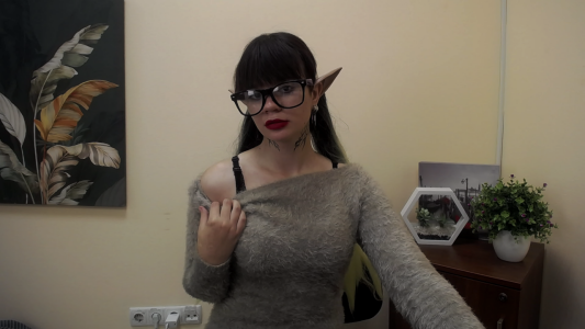 Dream_Caster_ cute elf in glasses Pic