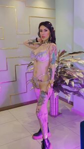 NicolleClaire's photo