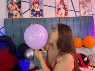 Phamela_Holter Phamela Balloons 🎈😻 Pic