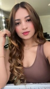 Alana_cox_ cute face ♥ Pic