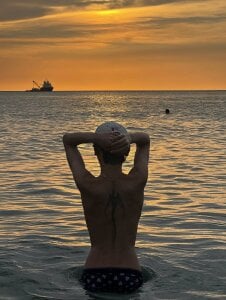 VACATION de slim_tian  2 photos