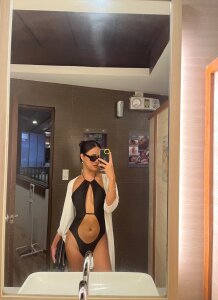 PreciousPrescilla Beach pics Pic 2