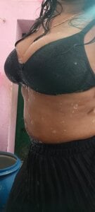 sherintamilponnu Public Pic