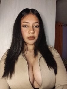 KamyGlam Public Foto 2