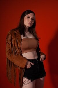 TateBennett Public Pic 5